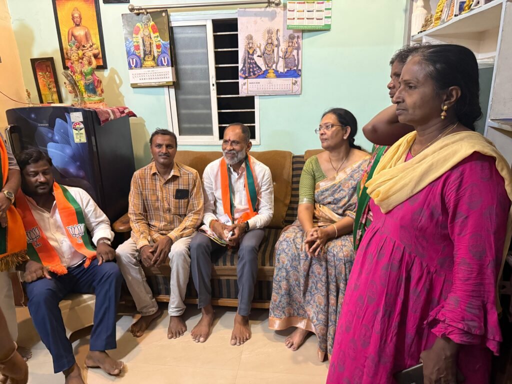 గడపగడపకు బీజేపీ.. 21వ రోజుకు సంకల్పయాత్ర