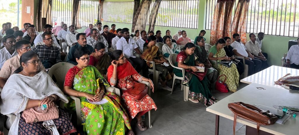 యాప్ వినియోగంపై రైతులకు, వ్యాపారులకు అవగాహన కల్పించాలి