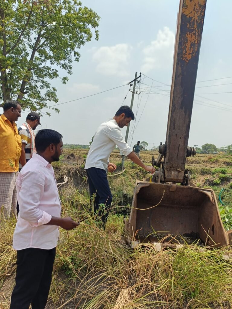 మంచినీటి బావులన శుభ్రంగా ఉంచుకోవాలి.