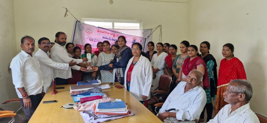 యోగతో ఆరోగ్యం.. హోమియోతో సంపూర్ణ జీవనం