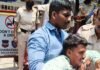 సర్కారు బడుల మూసివేతపై మండిపడ్డ ఏఐఎస్ఎఫ్