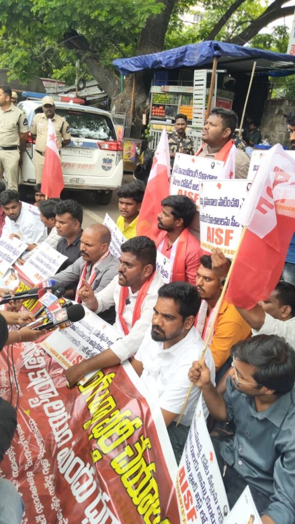 ఇంజనీరింగ్ ‘బి కేటగిరీ’ సీట్లను కౌన్సిలింగ్ ద్వారానే భర్తీ చేయాలి.