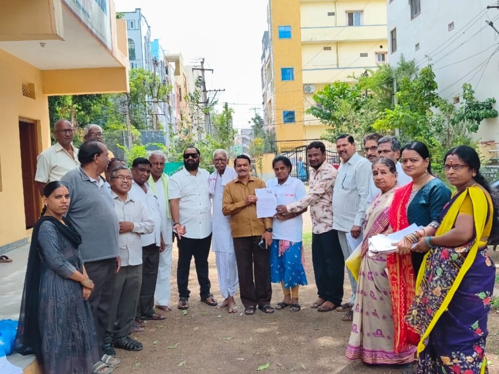 ప్రత్యేక ఓటరు జాబితా సవరణపై క్షేత్రస్థాయిలో విస్తృత తనిఖీలు