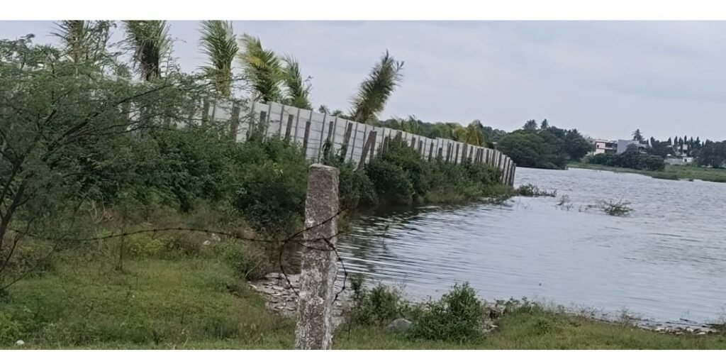కబ్జా కోరుల చేతుల్లో చిక్కి విల విల లాడుతున్న చెరువులు    ఇంతింతై వటుడింతై అన్నట్టుగా పెరుగుతున్న ఆక్రమణలు 