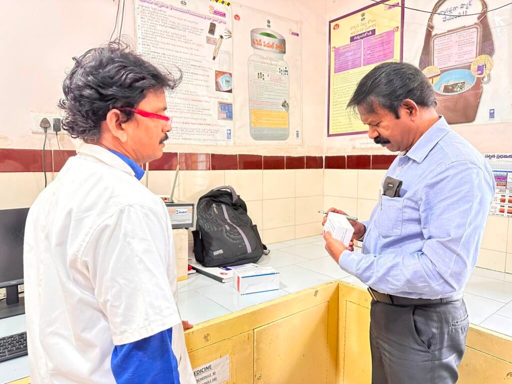 జవహర్‌నగర్ పీహెచ్‌సీపై డీఎంహెచ్ఓ ఆకస్మిక తనిఖీ  విధుల పట్ల నిర్లక్ష్యానికి ఉపేక్షించేది లేదు: డా. కె. ఆనంద్