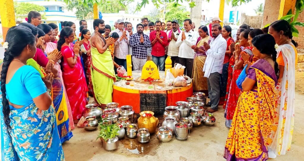 వర్షాల కోసం ఖానాపురం గ్రామస్తుల ప్రత్యేక పూజలు