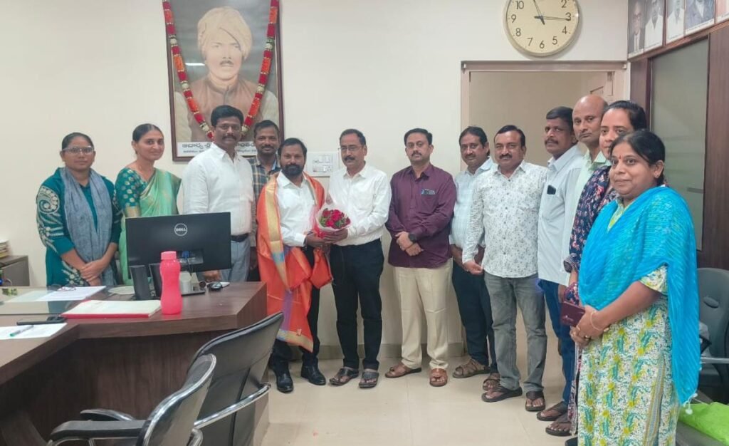 సీకేఎం కళాశాల ప్రిన్సిపాల్ గా ఆచార్య పోచయ్య