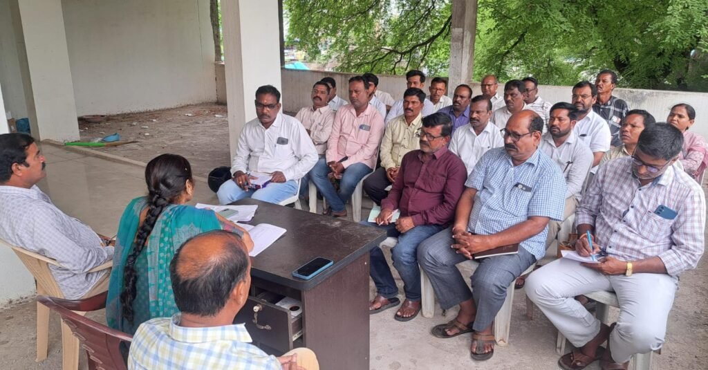 కీటక జనిత వ్యాధులను నియంత్రించాలి