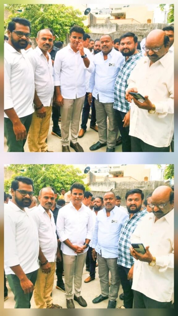కొత్త సీసీ రోడ్డుతో పద్మానగర్‌కు కొత్త ఊపు.. ఎమ్మెల్యే వివేకానందకు కాలనీవాసుల కృతజ్ఞతలు