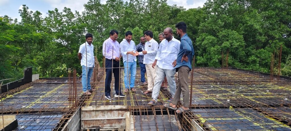 ఉప్పరిగడ్డ పంచాయతీ అభివృద్ధి పనులకు అధికారుల ప్రశంసలు