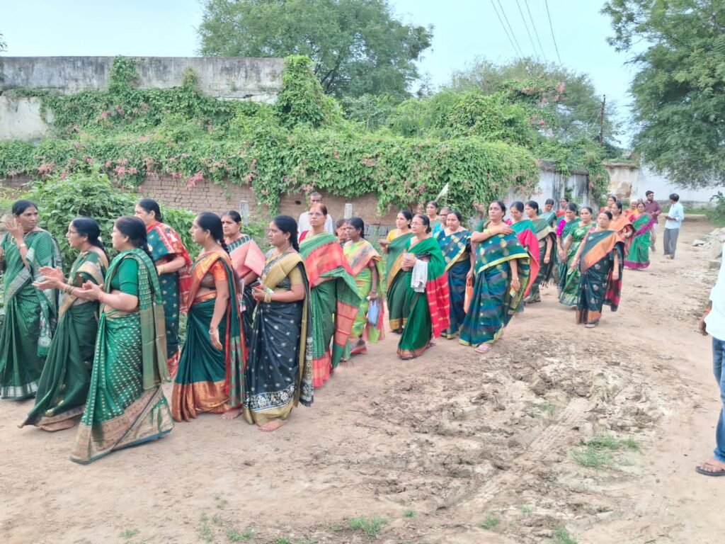 శ్రీరాముని ధర్మాన్ని పాటించాలి