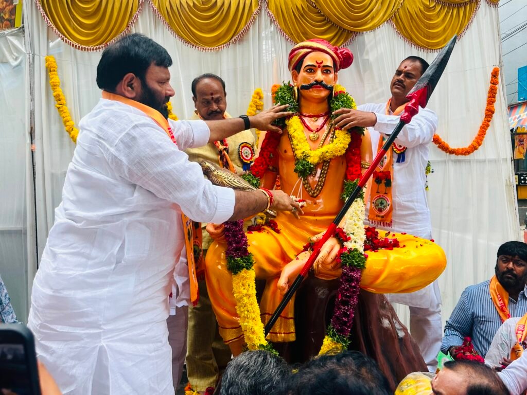 రాయదుర్గంలో గౌడల ఐక్యతకు నిదర్శనం