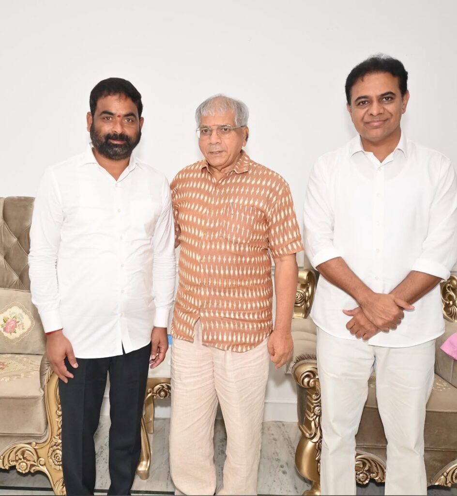 నందినగర్‌లో కీలక భేటీ