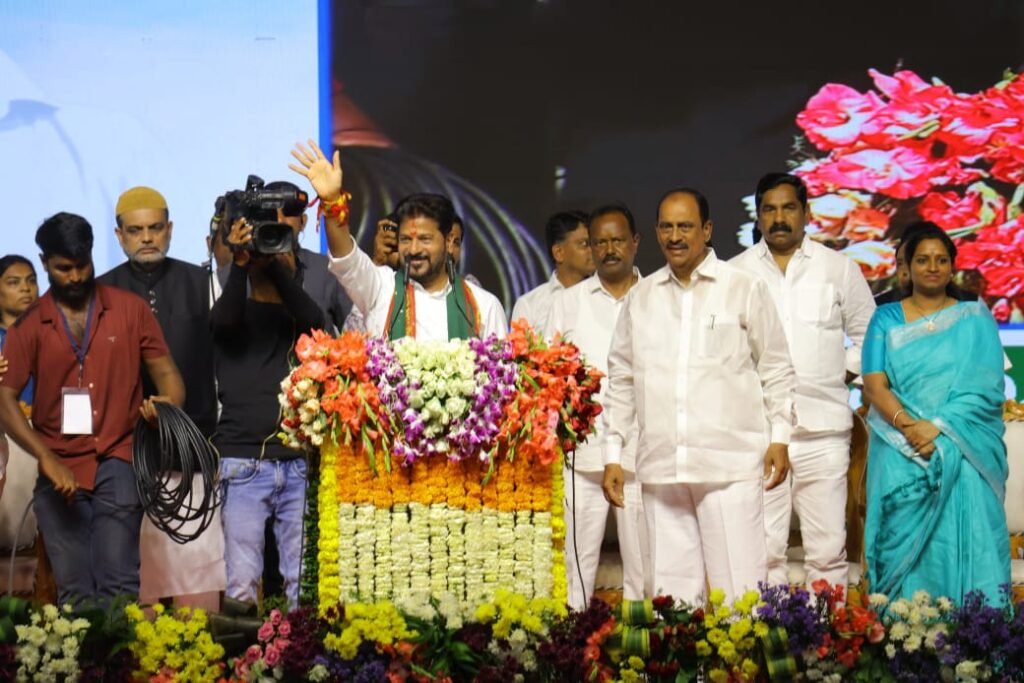 రూ.484 కోట్ల అభివృద్ధి పనులకు సీఎం రేవంత్ రెడ్డి శ్రీకారం