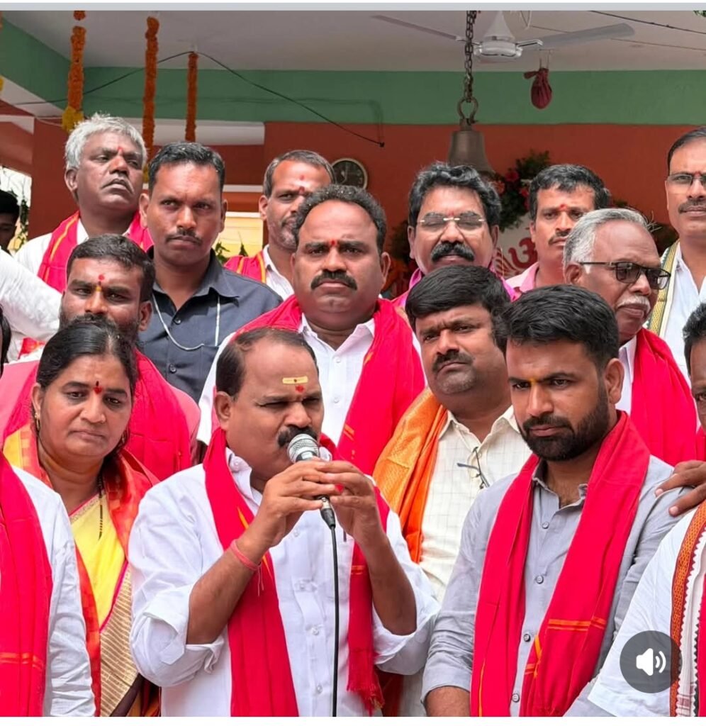 సాయిబాబా కాలనీలో అంగరంగ వైభవంగా పోచమ్మ బోనాలు