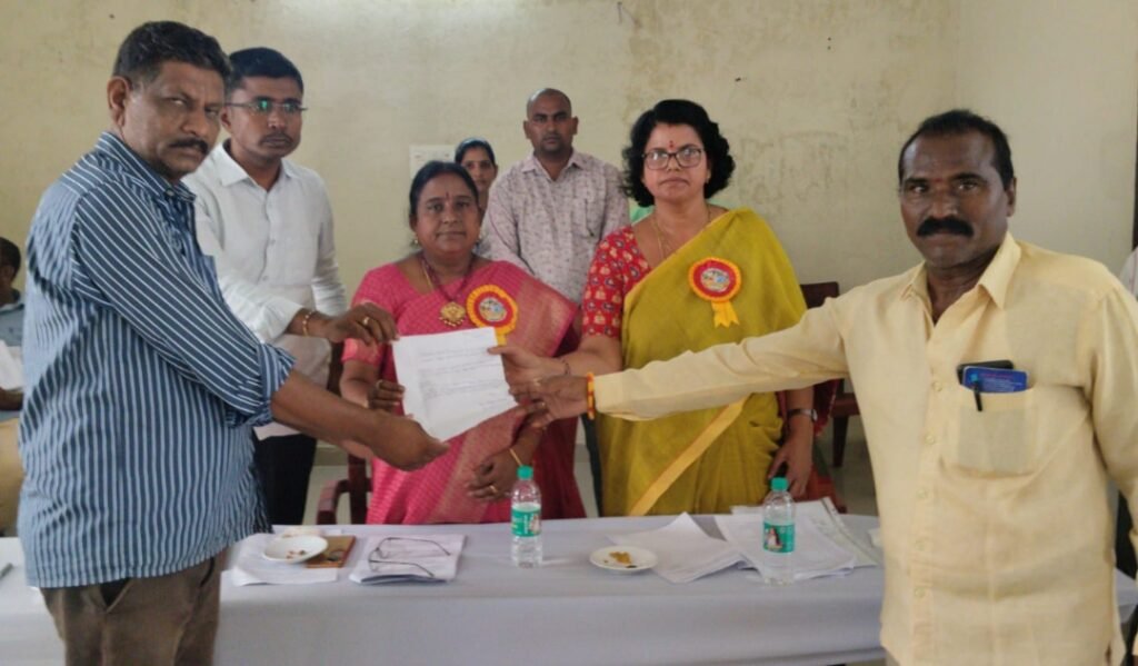 జర్నలిస్ట్ కాలనీ సమస్యలు పరిష్కరించాలి – కౌన్సిల్‌కు జర్నలిస్టుల వినతి