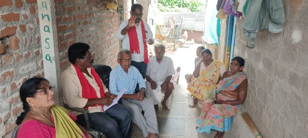 ఉపాధి పనులు కల్పించాలి.. 24 గంటల విద్యుత్ అందించాలి
