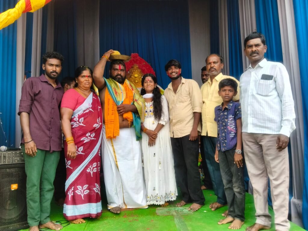 బైండ్ల సంఘం ఆధ్వర్యంలో ఘనంగా గణపతి వేలం పాట
