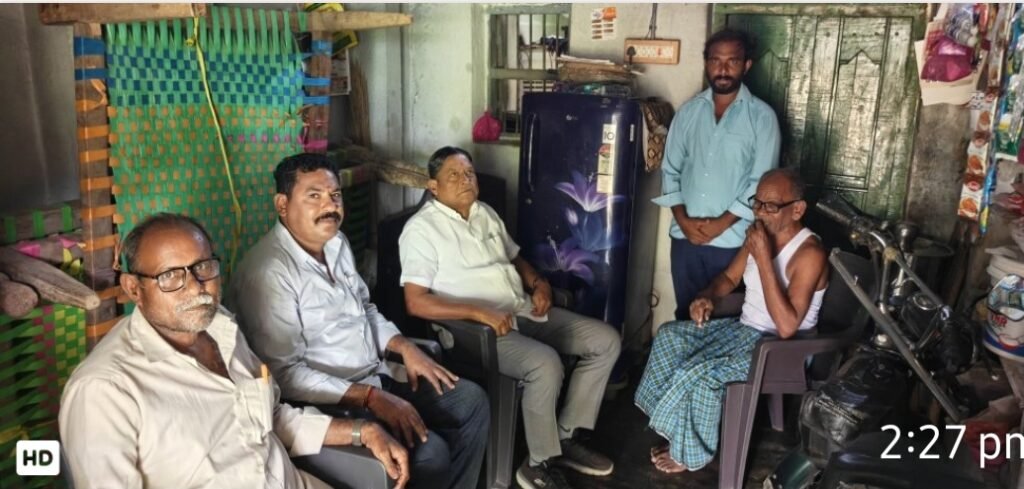 మాజీ కోఆప్షన్ సభ్యులు మొహమ్మద్ అబ్దుల్ మజీద్ కుటుంబానికి పరామర్శించిన  మాజీ మంత్రి డీఎస్ రెడ్యానాయక్