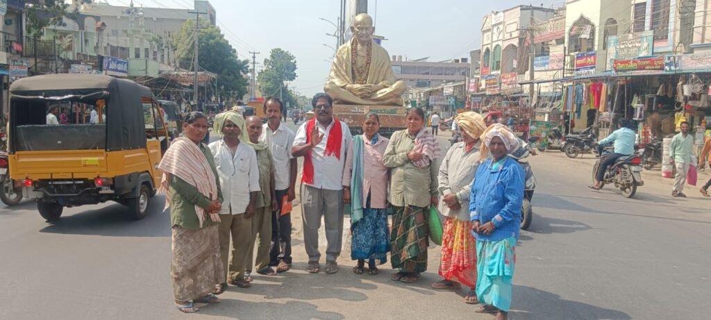 సీప్ ఎన్నికల కమిషనర్ జ్ఞానేష్కుమార్ ని రాజీనామా చేయాలని డిమాండ్