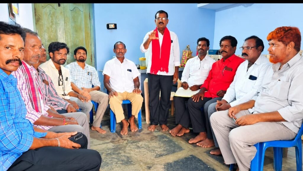 ఇందిరమ్మ ఇళ్లు, పెన్షన్లతో పాటు ఆయకట్టు మరమ్మతులు చేపట్టాలని డిమాండ్